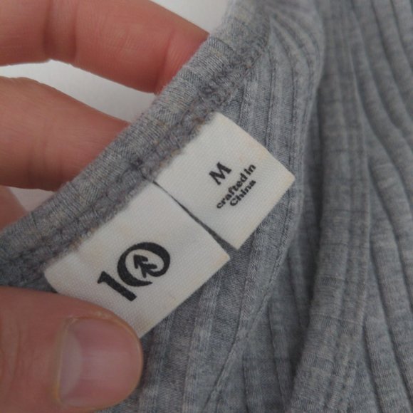 Grey Ribbed Crop Top - Picture 2 of 3